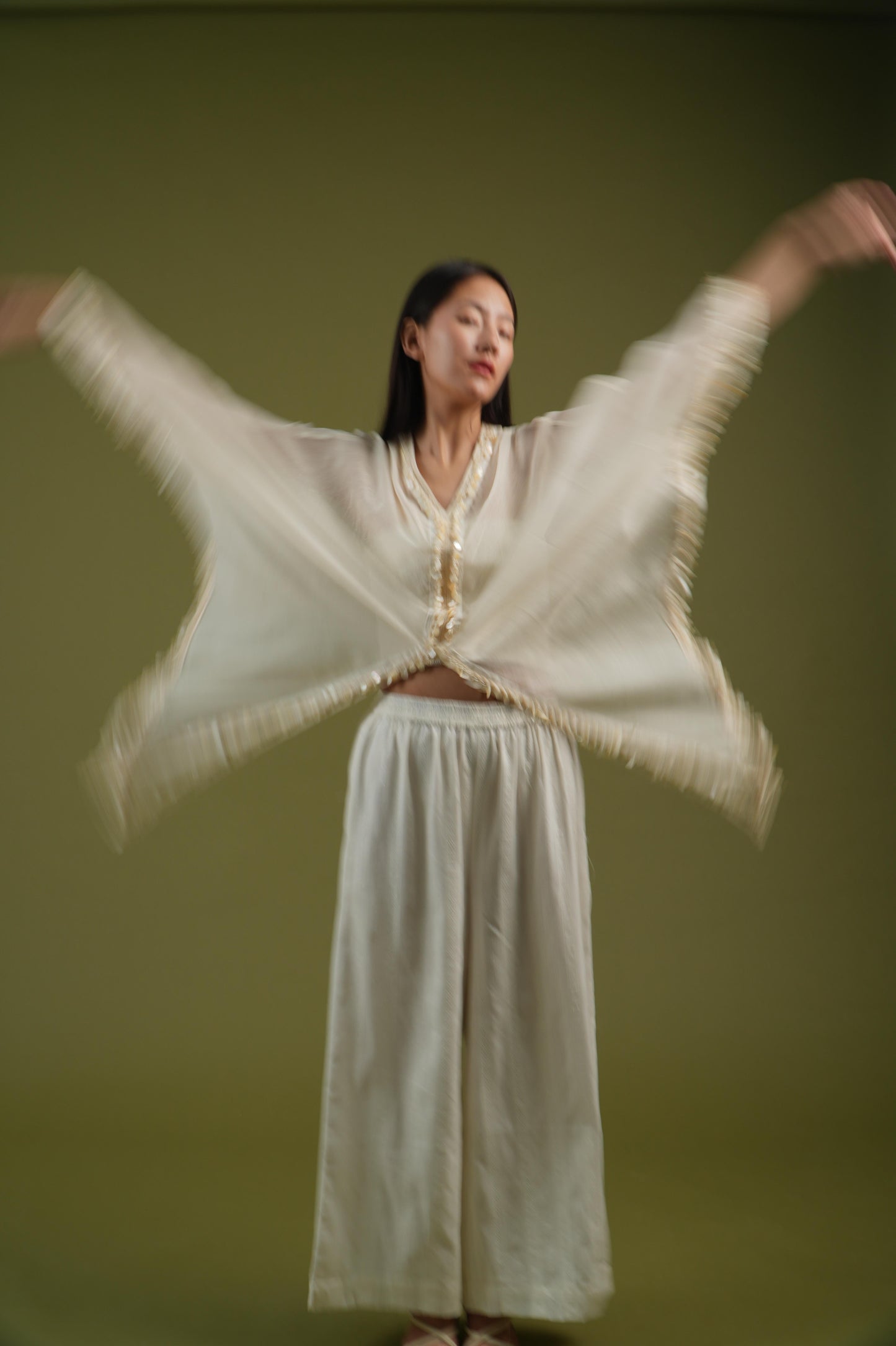 Vanshitaaz Ivory Harmony Cape Set