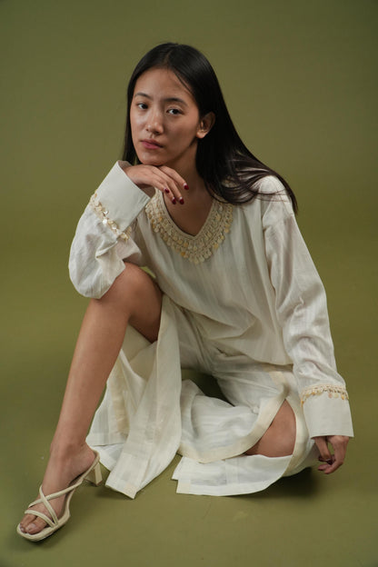 Vanshitaaz Ivory Essence Embroidered Tunic & Slit Pants Set