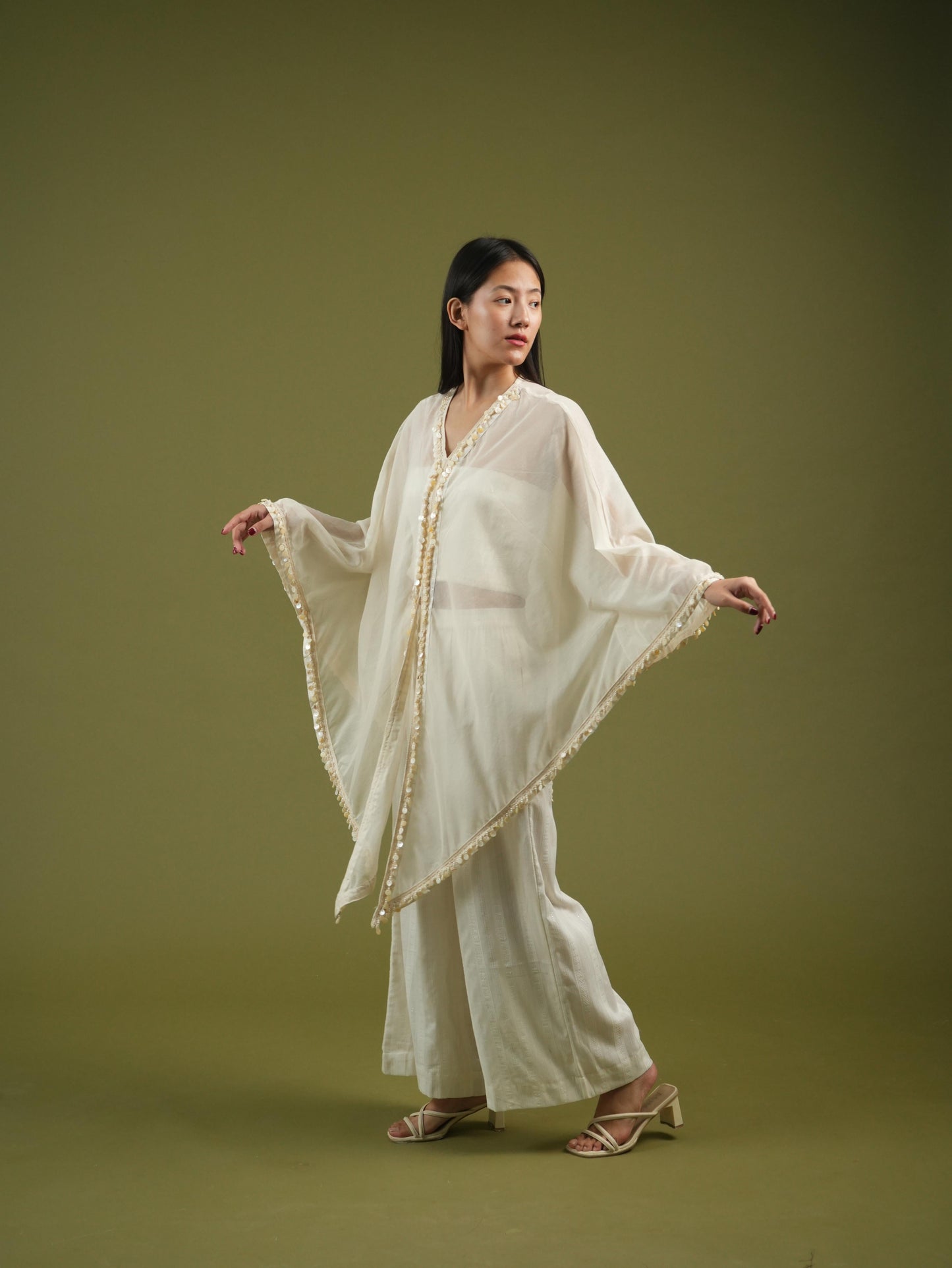 Vanshitaaz Ivory Harmony Cape Set